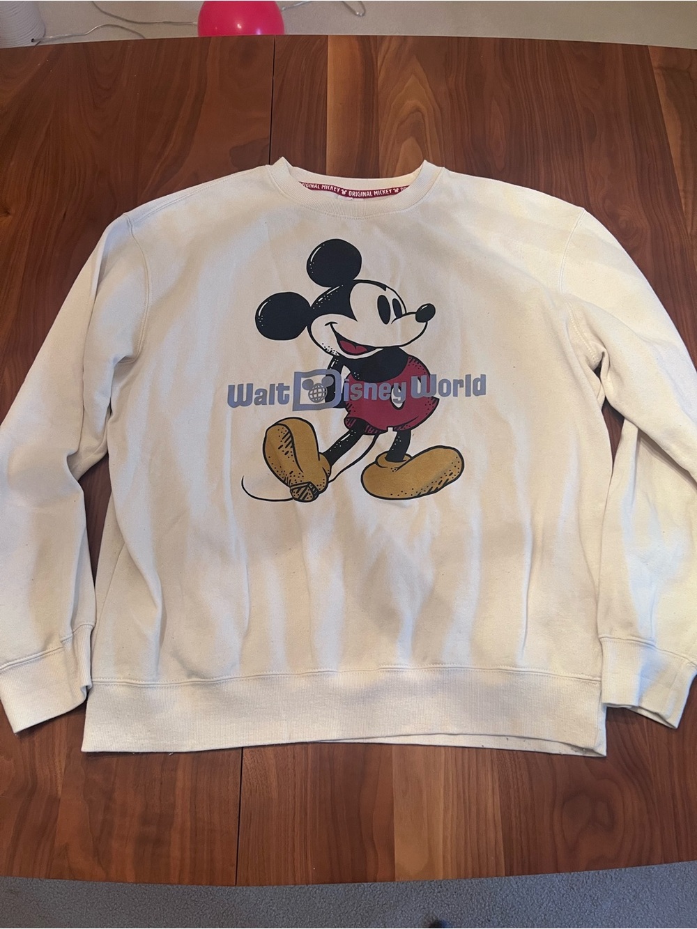 Disney Unisex Vintage Walt Disney World Graphic Crewneck Sweatshirt